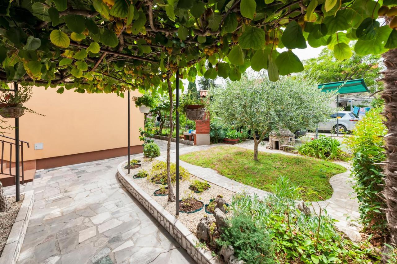 Apartment Casa Banko Ровинь Экстерьер фото
