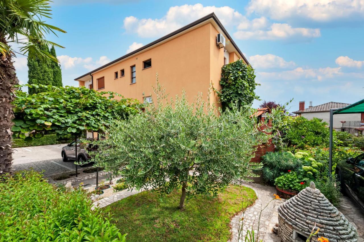 Apartment Casa Banko Ровинь Экстерьер фото