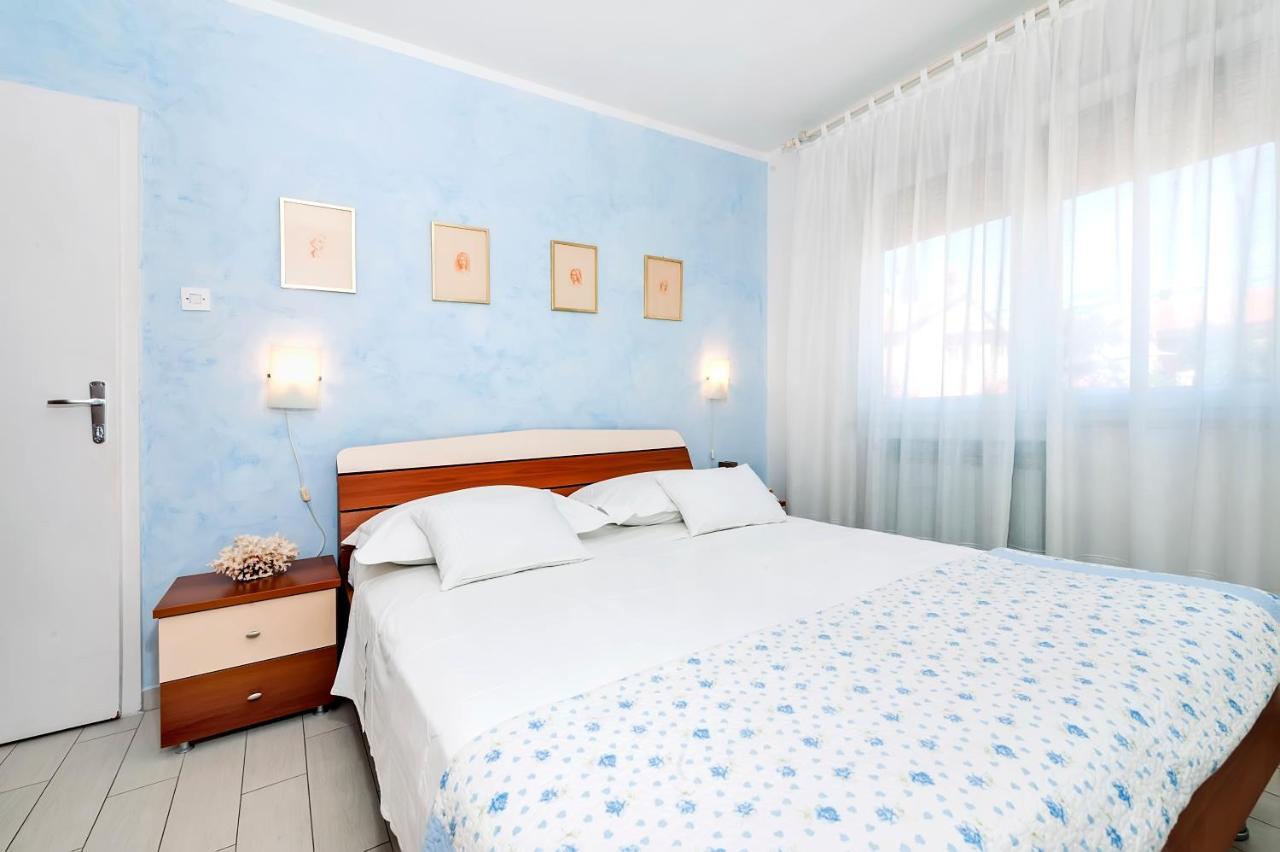 Apartment Casa Banko Ровинь Экстерьер фото