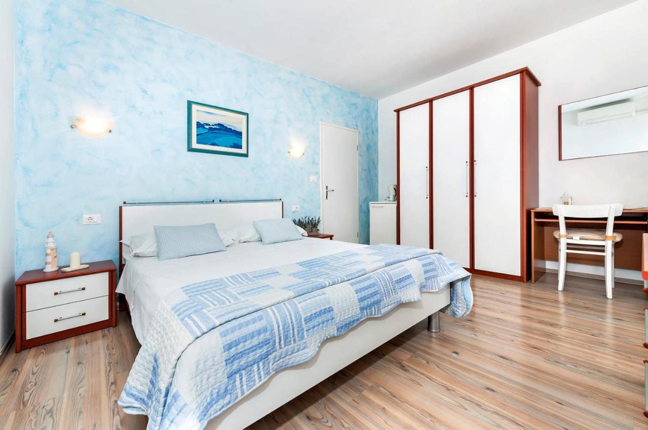 Apartment Casa Banko Ровинь Экстерьер фото