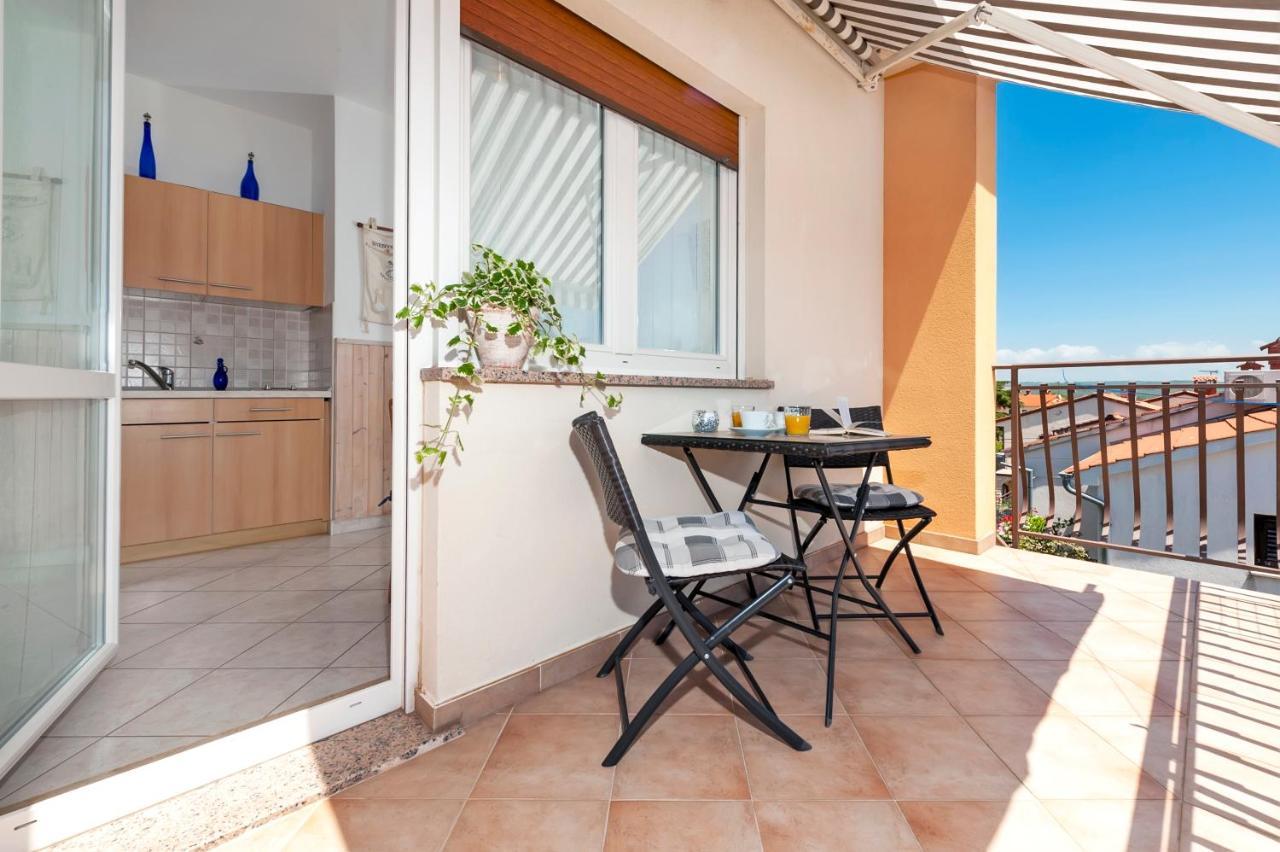 Apartment Casa Banko Ровинь Экстерьер фото
