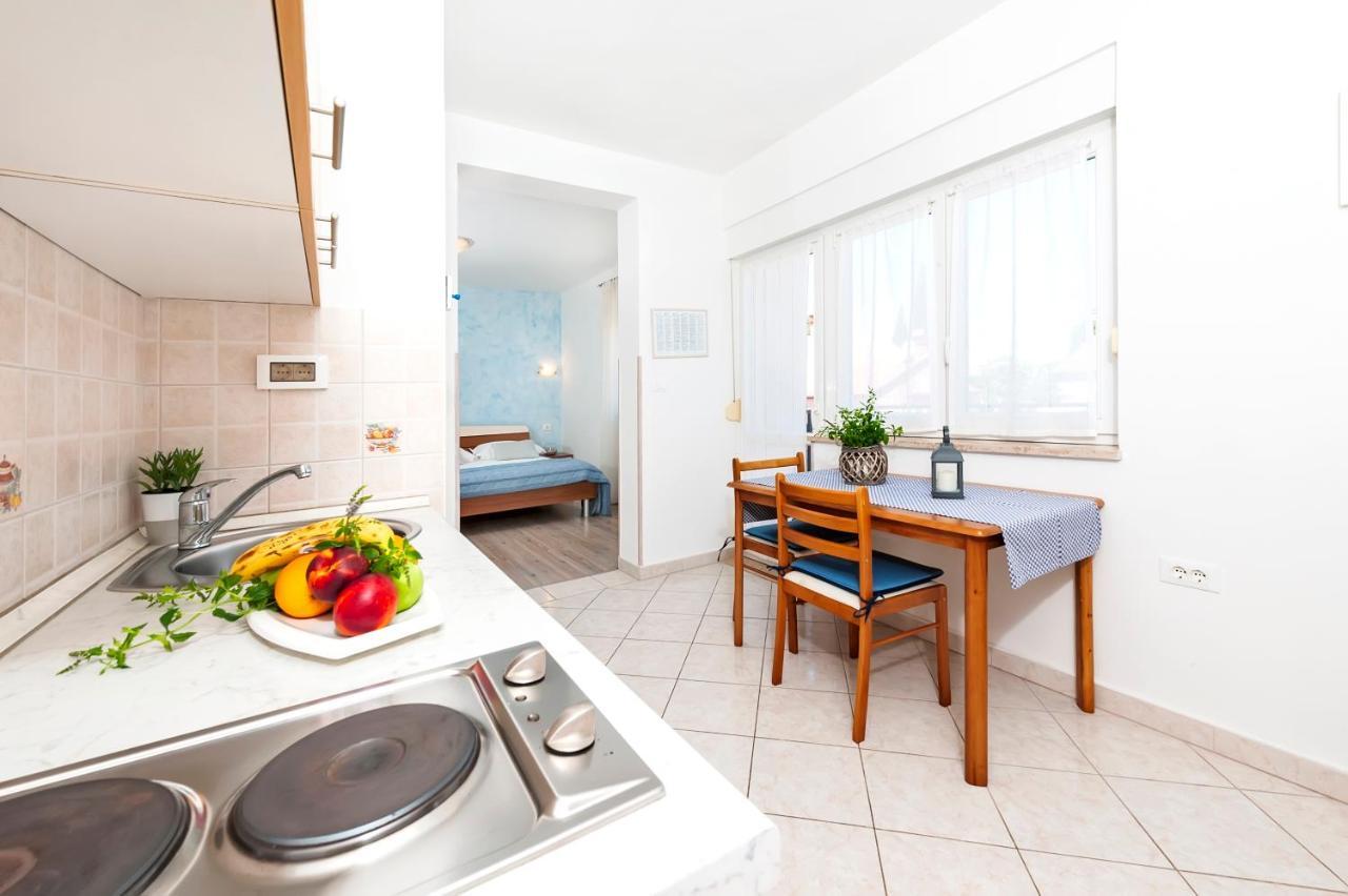 Apartment Casa Banko Ровинь Экстерьер фото