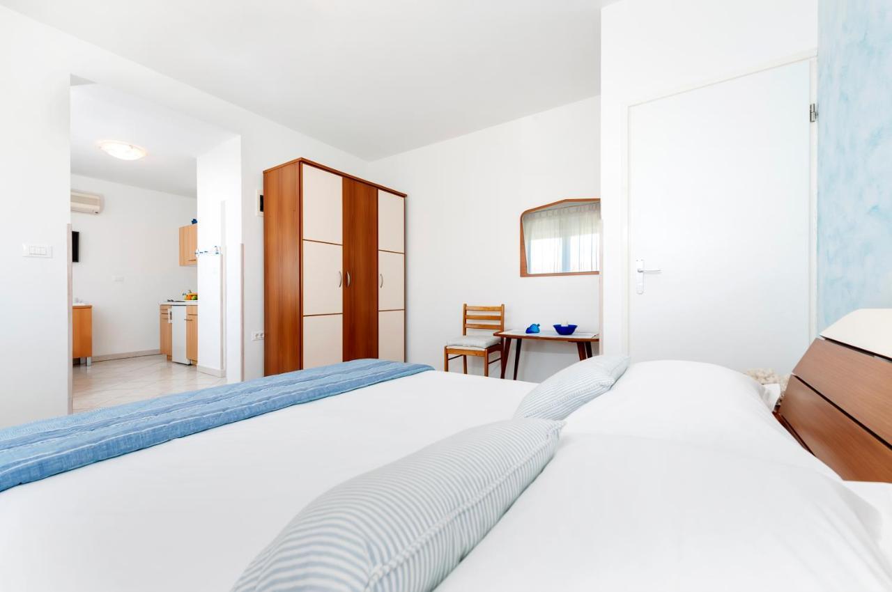 Apartment Casa Banko Ровинь Экстерьер фото