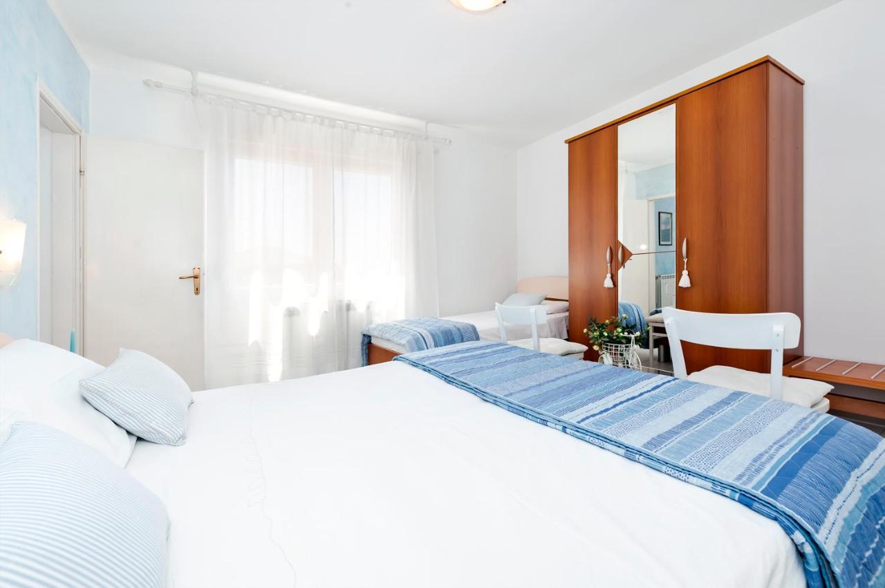 Apartment Casa Banko Ровинь Экстерьер фото