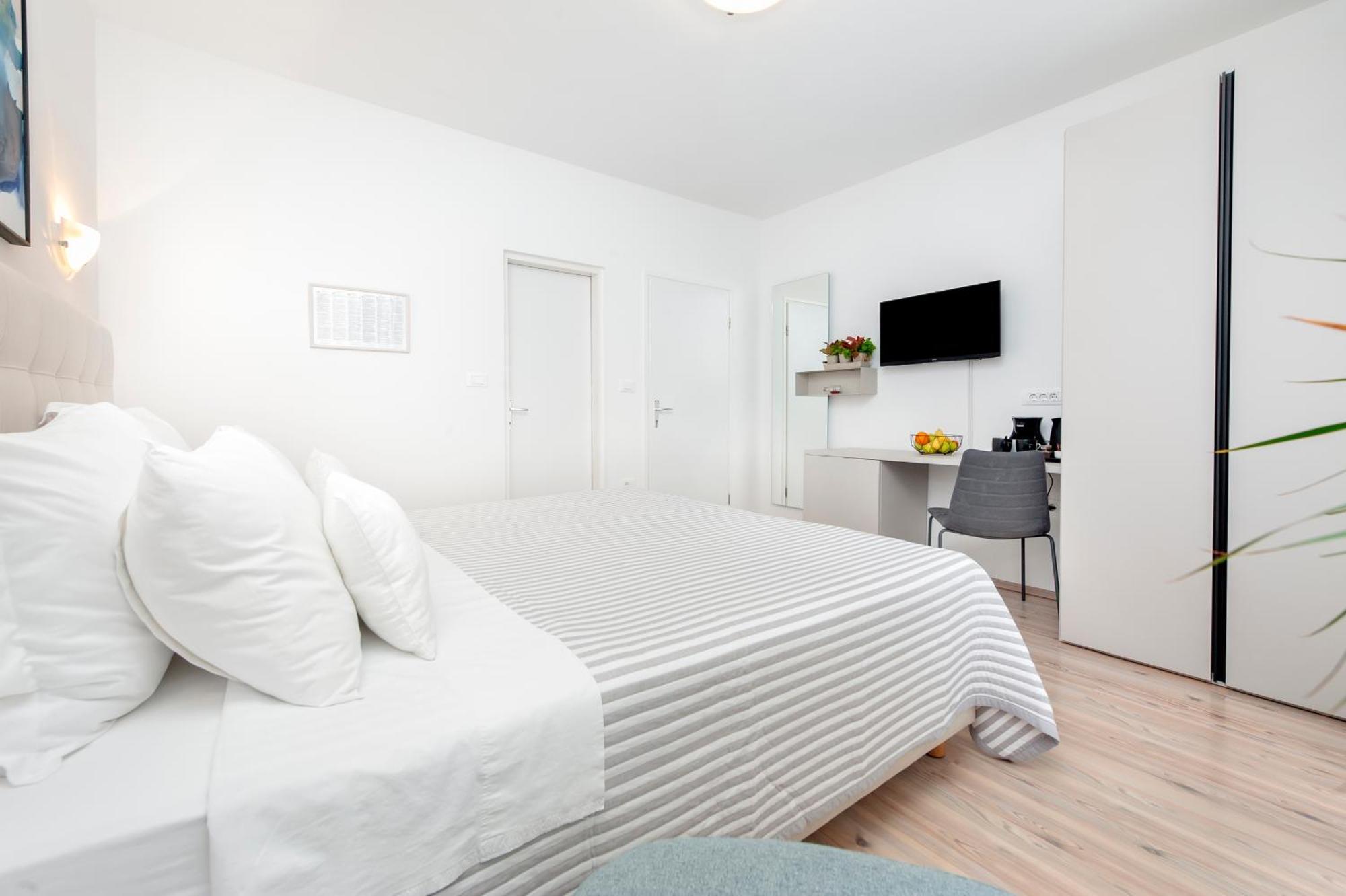Apartment Casa Banko Ровинь Экстерьер фото